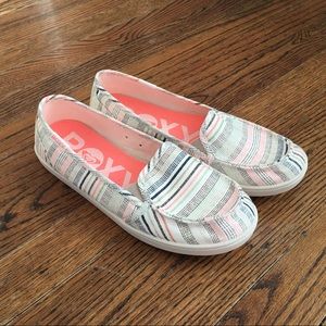New Roxy Striped Slip-on Sneakers sz 8